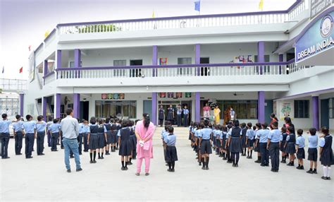 Dream India School, Pithora
