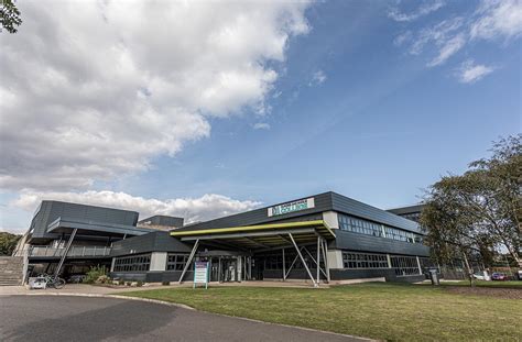 Dundee And Angus College Library Catalogue