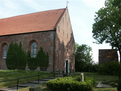 Dunumer Kirche