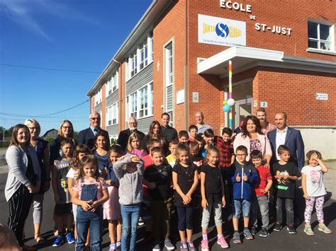ECOLE PRIMAIRE ST JUST à Saint-Just