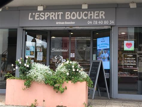 ESPRIT BOUCHER à Champillon