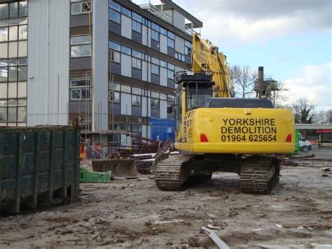 East Yorkshire Demolition ltd
