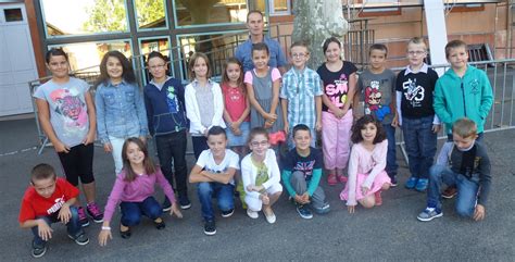 Ecole Primaire à Simandre