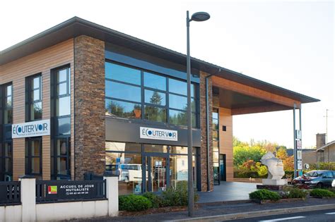 Ecouter Voir à Auch