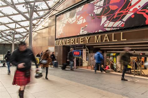Edinburgh Waverley Mall Jobcentre