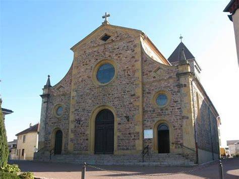 Eglise à Balbigny