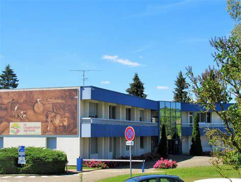 Emc2 à Lacroix-sur-Meuse