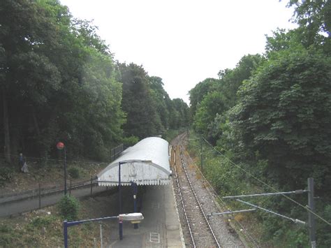 Emerson Park railway station