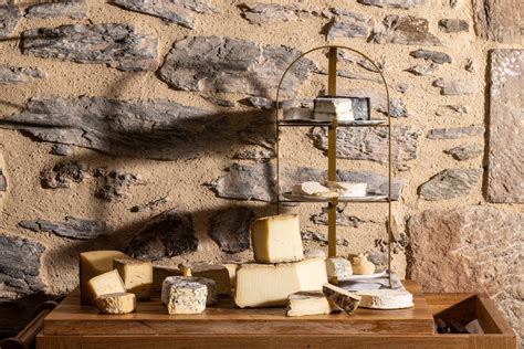 Emilie & Thomas à Conques-en-Rouergue