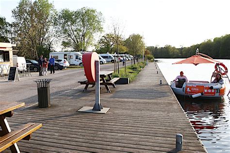 Escale fluviale à Gurgy