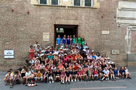 Escuela infantil à Parsac-Rimondeix