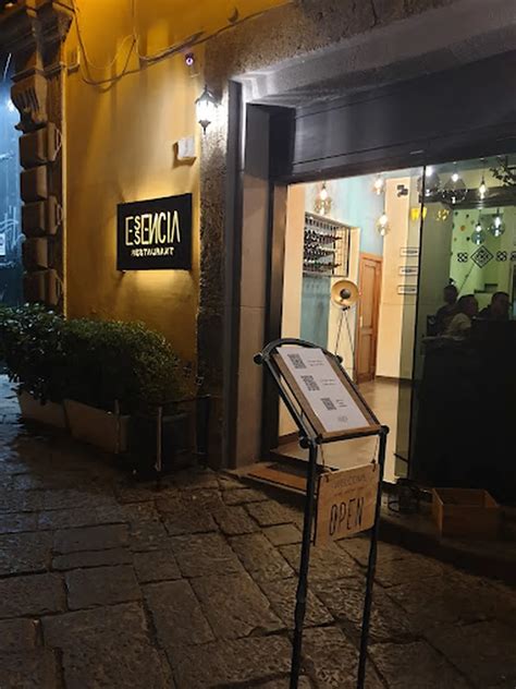 Essencia Restaurant Naples