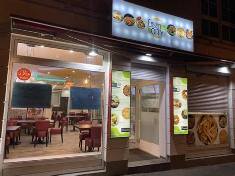 Essencity Schwarzer Bär (Indian/Pakistani/Desi/Fast Food) Hannover