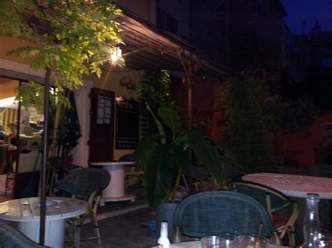 Etcetera Cafe... à Salernes