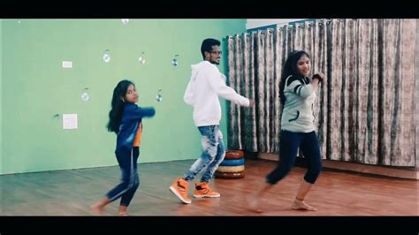 FIRST STEP DANCE ACADEMY ( Vivek kabirpanthi)