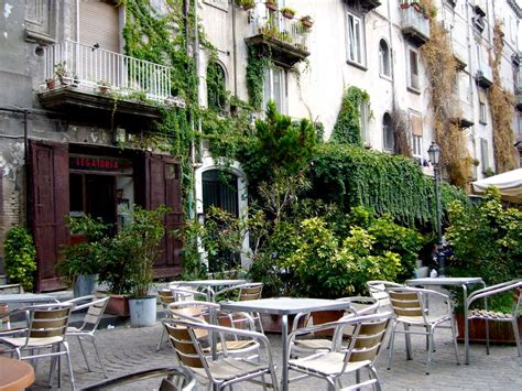 Family Cafe Naples