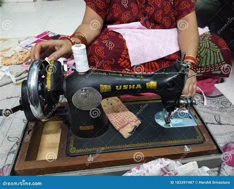 Farooq Clothes House(Online Sewing Services)
