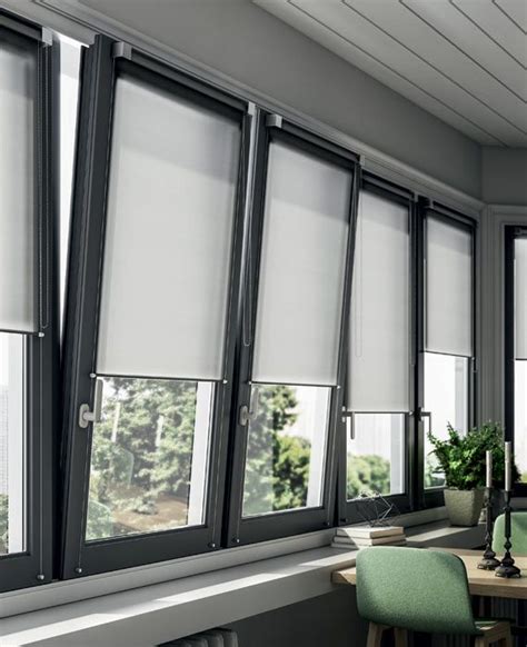 Finestra Blinds & Curtains