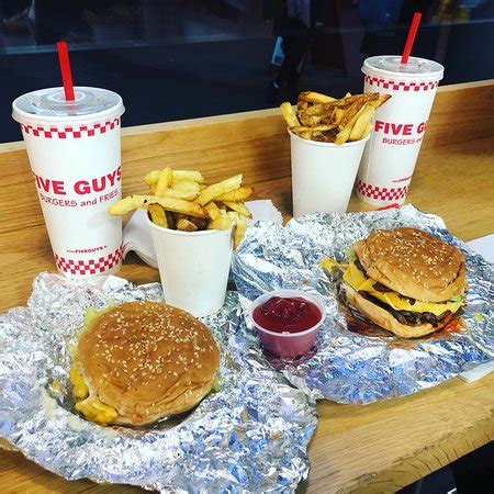 Five Guys à Chessy