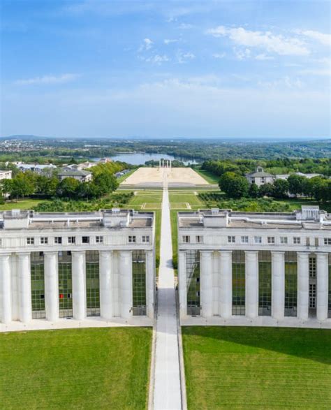 Forum De Praia à Cergy