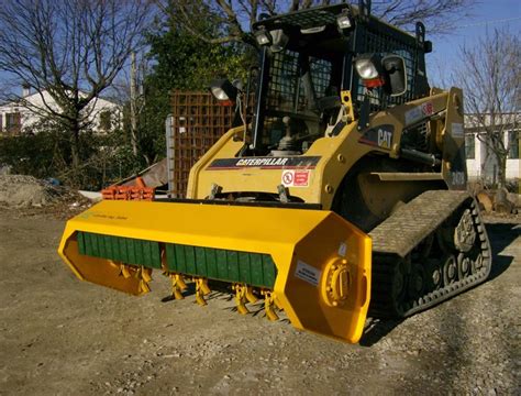 France Compact à Savignac