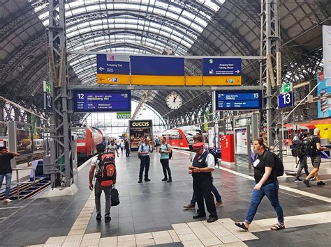 Frankfurt Tourist Information Hauptbahnhof