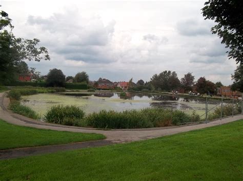 Frecheville Park with Pond