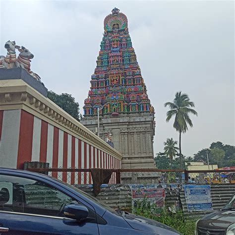 Free Temple Parking Area