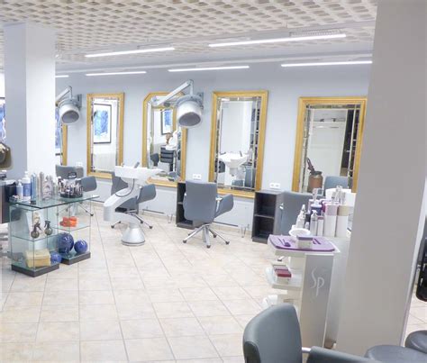 Friseursalon Röser GmbH