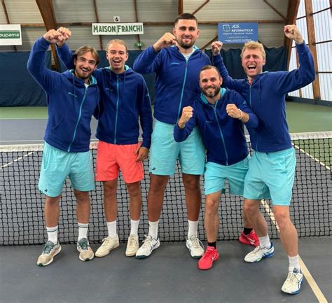 Frumholz Julien à Val-de-Moder