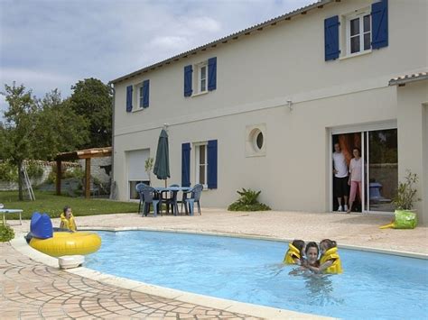 Gîte de Bassée à Frontenay-Rohan-Rohan