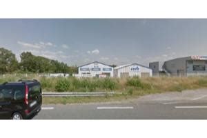 GARAGE COMITE LEONARD à Sainte-Tulle