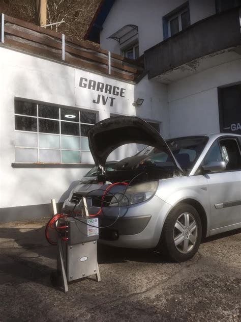 GARAGE JVT à Bromont