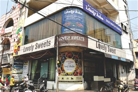 GARG SWEETS AND BAKERS