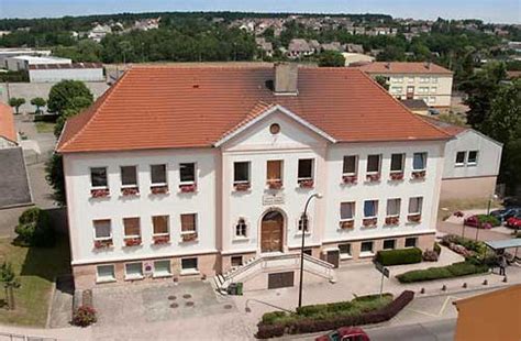 GROUPE SCOLAIRE ERNST à Carling