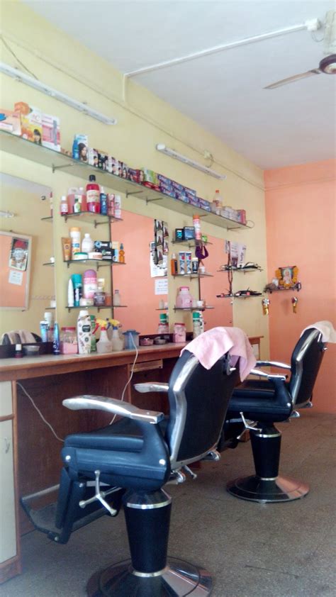 Ganesh Hair Cutting Saloon