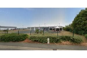 Garage AD à Issoudun