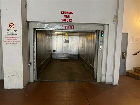 Garage Ferraro à Nice