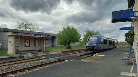 Gare SNCF à Assier