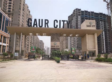 Gaur city center