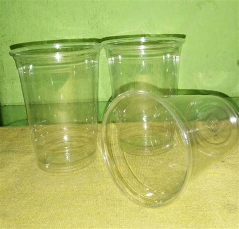 Gelas Plastik 300 ml di Sekolah