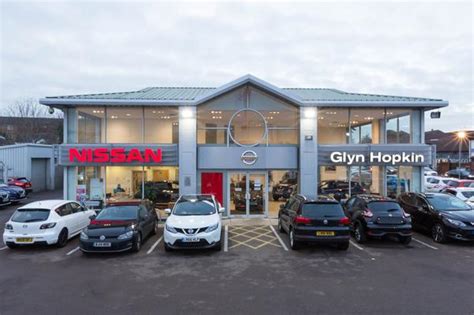 Glyn Hopkin Nissan Watford