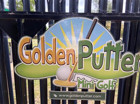 Golden Putter Mini Golf