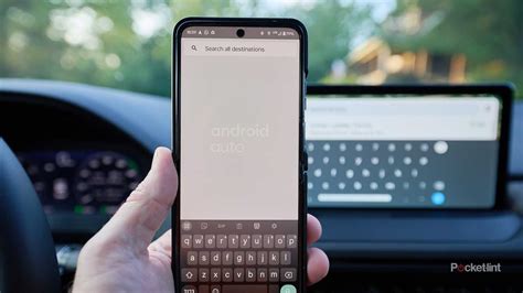 Google is pulling the plug on Android Auto updates for some older phones