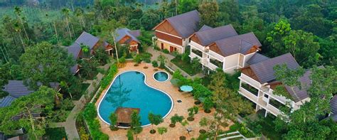 Green Forest Resort Villa Swimming Pool