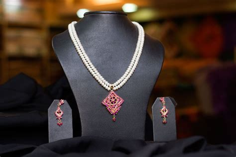 Gurushree Jewels, Govt. Approved Jewellery Valuer