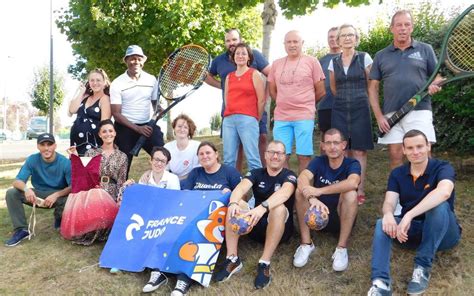 Gymnase communautaire à Aigre