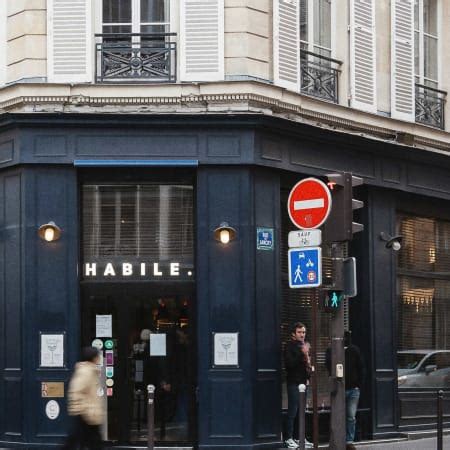 HABILE. à Paris