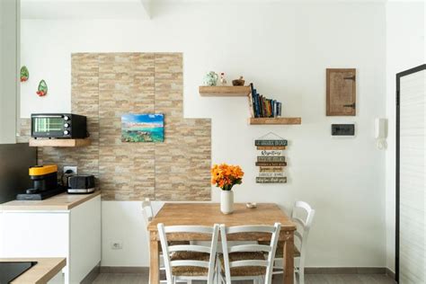 HOME EXPERIENCE Bari