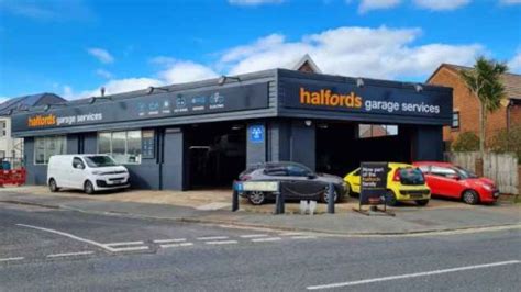 Halfords Autocentre Bournemouth (Formerly National Tyres)